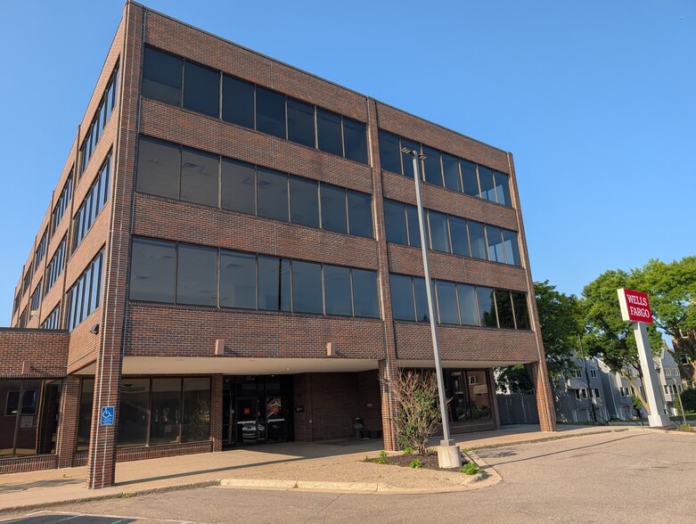 1011 1st St S, Hopkins, MN for lease - Building Photo - Image 2 of 24
