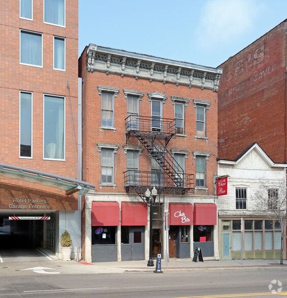 437-439 N High St, Columbus, OH for sale - Building Photo - Image 1 of 3