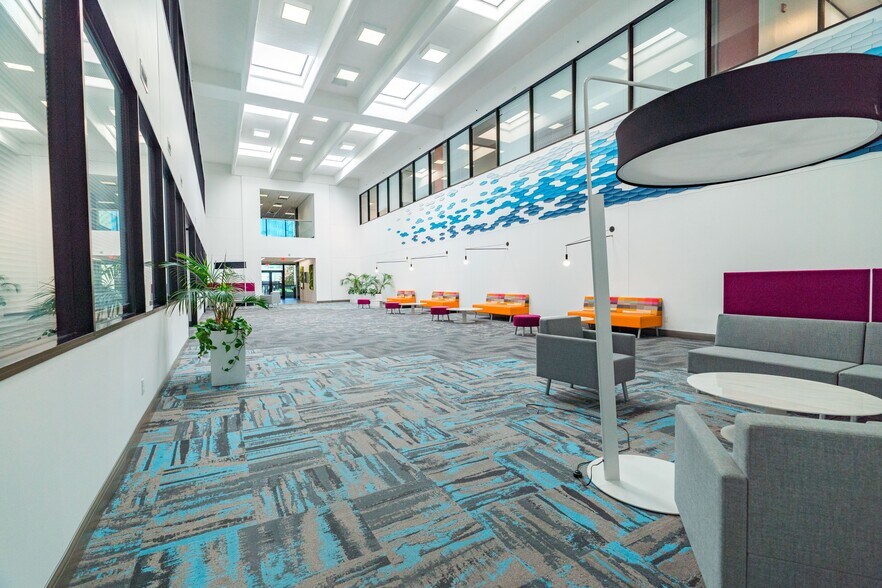 206 Wild Basin Rd, Austin, TX à vendre - Photo intérieure - Image 2 de 32