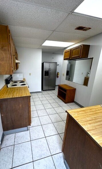 6808 Middle Valley Rd, Hixson, TN à louer - Photo intérieure - Image 3 de 4