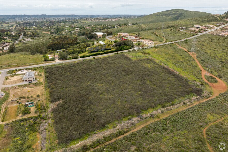 1735 Rancho Summit Dr, Encinitas, CA à vendre - Aérien - Image 3 de 19