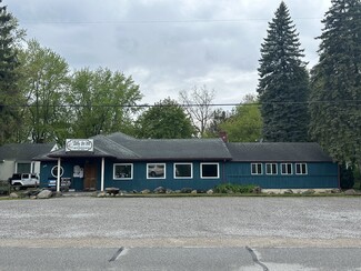 Plus de détails pour 7933 Lakeshore Rd, Burtchville, MI - Vente au détail à vendre