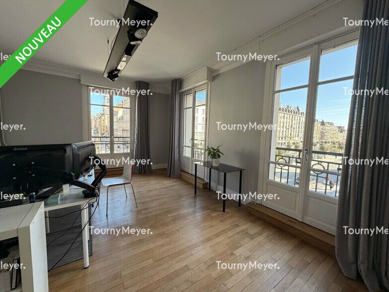 Office in Rennes for lease - Interior Photo - Image 1 of 5