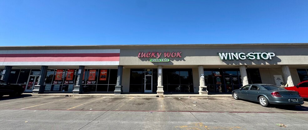 6730-6750 Forest Hill Dr, Forest Hill, TX for lease - Building Photo - Image 2 of 6