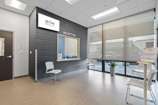 Plus de détails pour 900 Biddle Rd, Medford, OR - Commerce de détail à louer