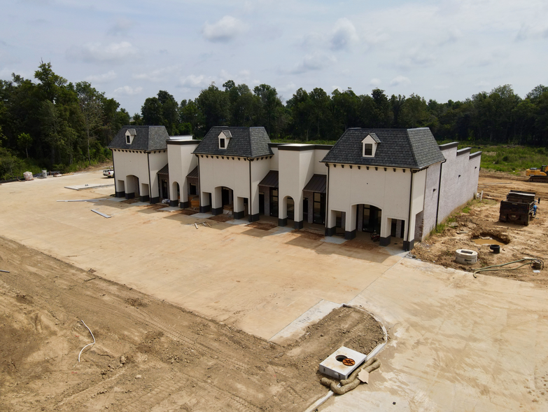 Calhoun Station Parkway, Gluckstadt, MS for lease - Building Photo - Image 2 of 6