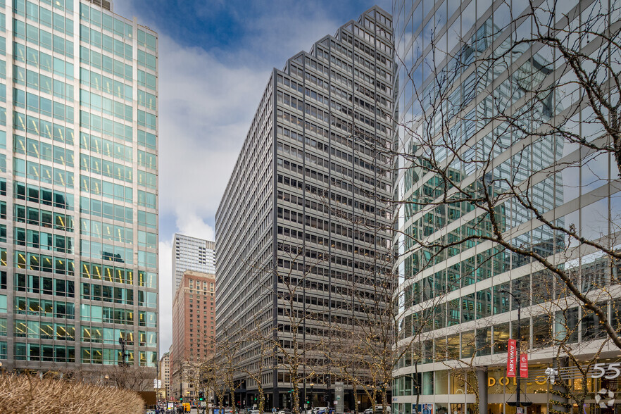 33 W Monroe St, Chicago, IL for lease - Building Photo - Image 1 of 7