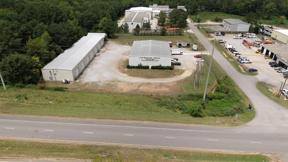 4200 Pinson Valley Pky, Birmingham, AL for lease - Primary Photo - Image 1 of 4
