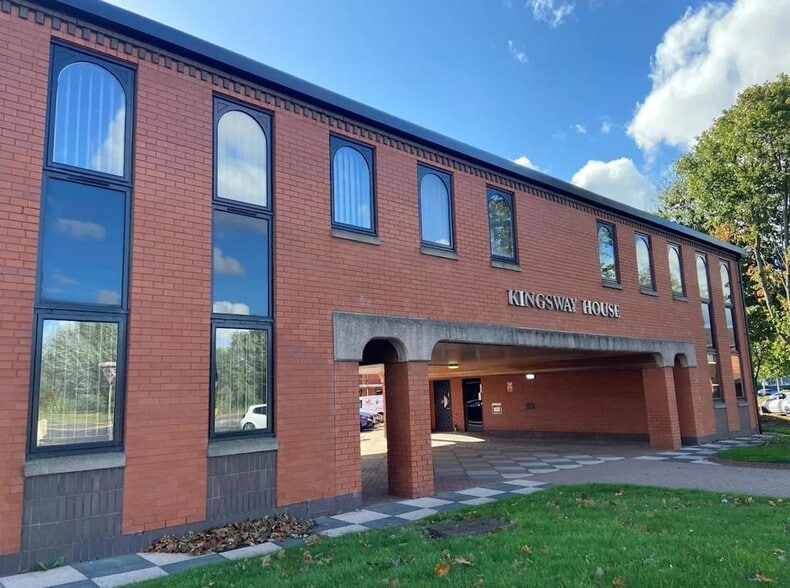 Kingsway, Gateshead for lease - Building Photo - Image 2 of 22