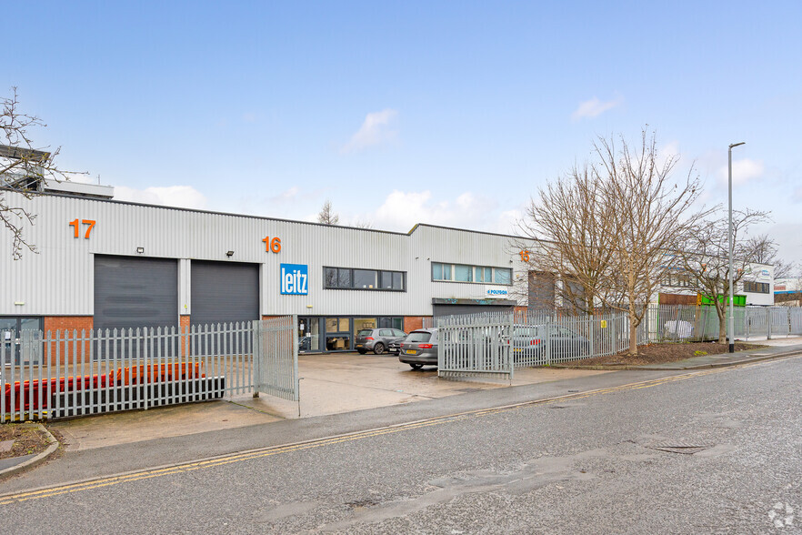 Millshaw Park, Leeds for lease - Building Photo - Image 2 of 4