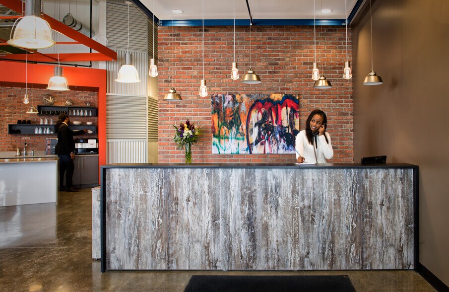 275 Grove St, Newton, MA à louer - Photo intérieure - Image 3 de 12