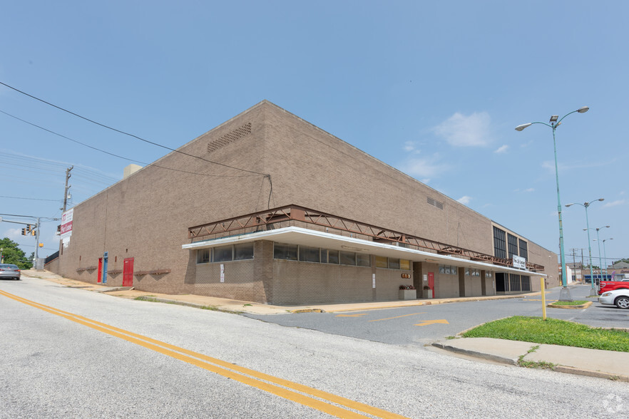 501-515 Eastern Blvd, Essex, MD for lease - Building Photo - Image 2 of 19