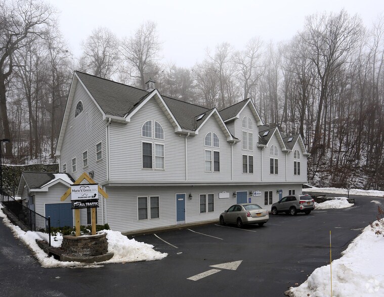 530 Us-6, Mahopac, NY à louer - Photo du bâtiment - Image 2 de 5