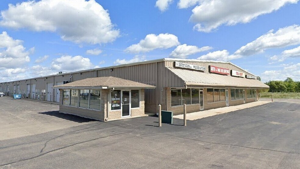 27992 W State Route 120, Lakemoor, IL à louer - Photo du bâtiment - Image 2 de 9