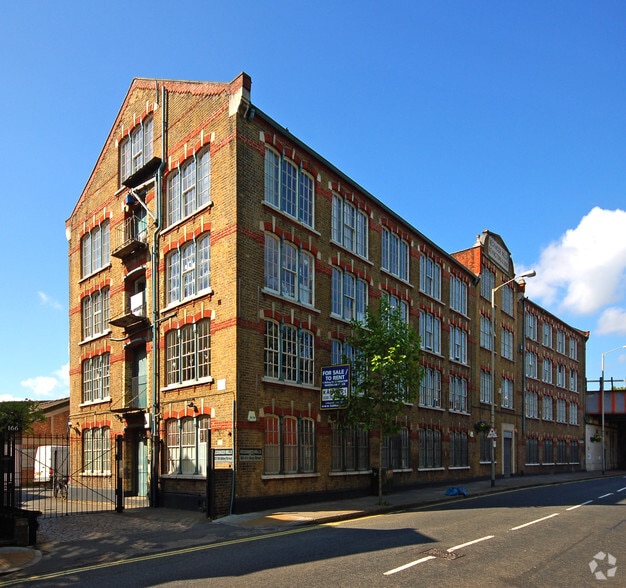 162-164 Abbey St, London for lease - Primary Photo - Image 1 of 3