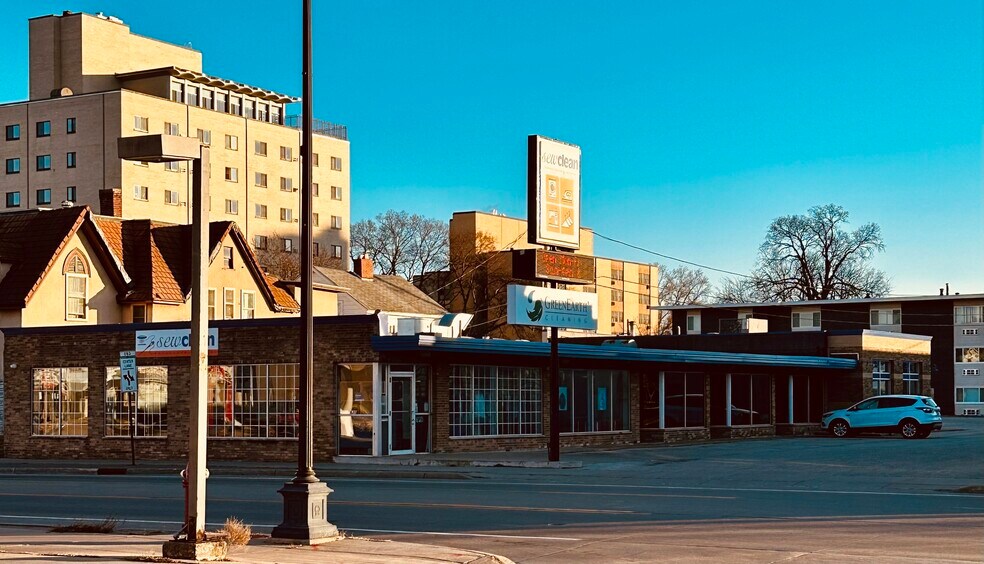 620 Cass St, La Crosse, WI à louer - Photo du bâtiment - Image 2 de 8