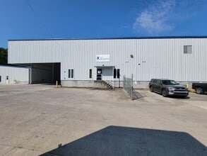 5830 Casey Dr, Knoxville, TN à louer Photo du bâtiment- Image 2 de 15