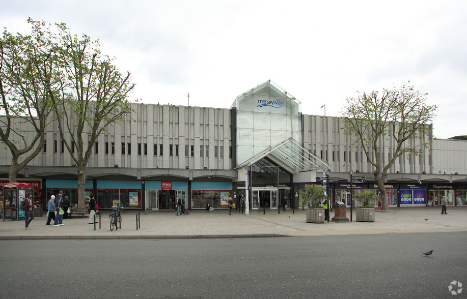 Great Underbank, Stockport à louer - Photo du bâtiment - Image 1 de 6