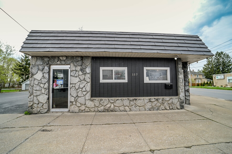 157 Whitesboro St, Yorkville, NY for sale - Building Photo - Image 2 of 30