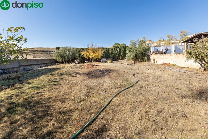 Paseo de la Cueva, 8-8, Las Gabias, Granada for sale - Building Photo - Image 2 of 29