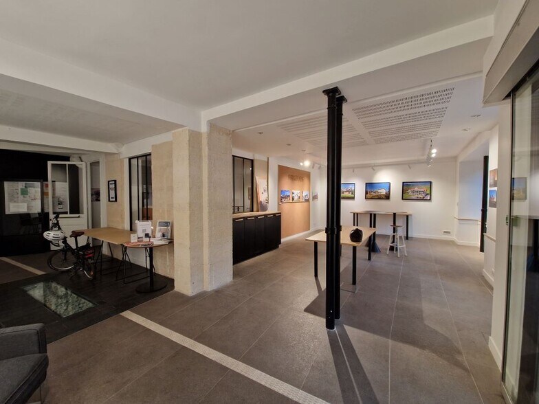 95 Boulevard Beaumarchais, Paris for lease - Building Photo - Image 3 of 12