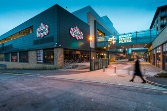 Broad St, Halifax à louer Photo du bâtiment- Image 2 de 7