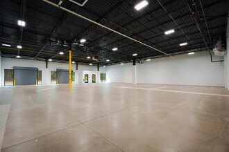 1235 Old Alpharetta Rd, Alpharetta, GA à louer Photo intérieure- Image 2 de 7