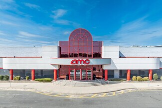 Plus de détails pour 1025 Corporate Dr, Westbury, NY - Commerce de détail à louer