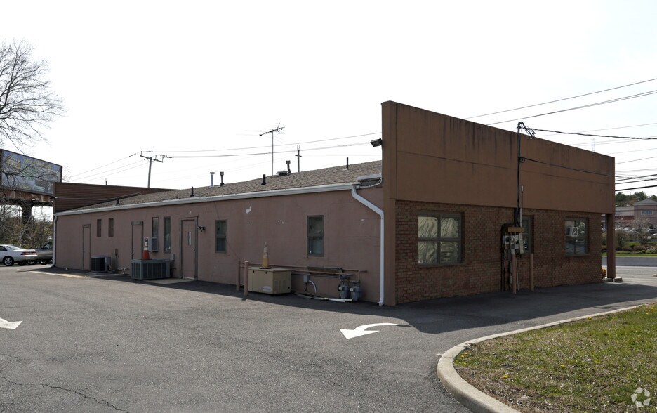 1025 Route 35, Ocean, NJ à vendre - Photo du bâtiment - Image 2 de 5