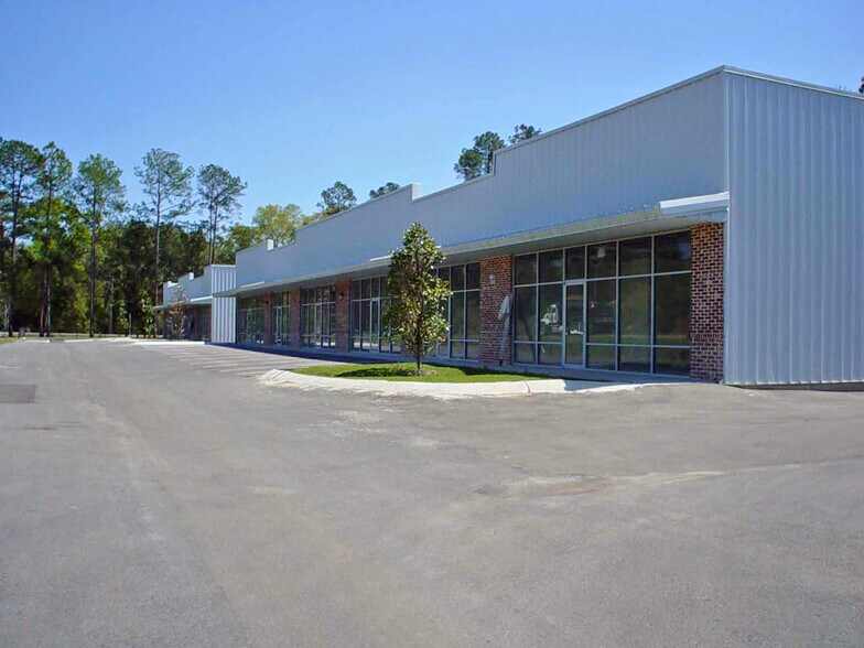 5277-5281 Tower Rd, Tallahassee, FL à louer - Photo du bâtiment - Image 3 de 5