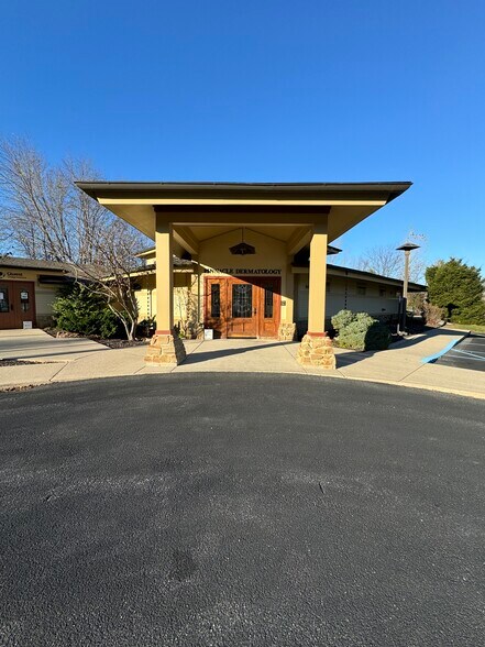 1601 Lafayette Rd, Crawfordsville, IN à vendre - Photo du bâtiment - Image 1 de 10