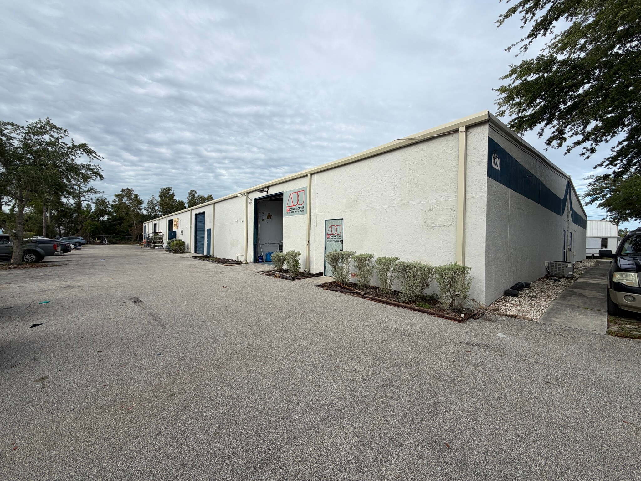 6220 Arc Way, Fort Myers, FL for lease Primary Photo- Image 1 of 2