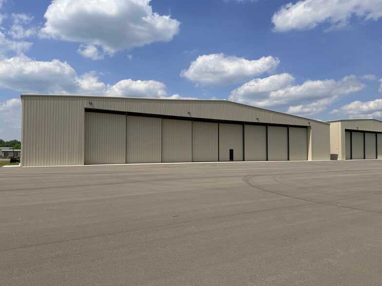 460 Tasa Dr, Fombell, PA for lease - Building Photo - Image 3 of 13