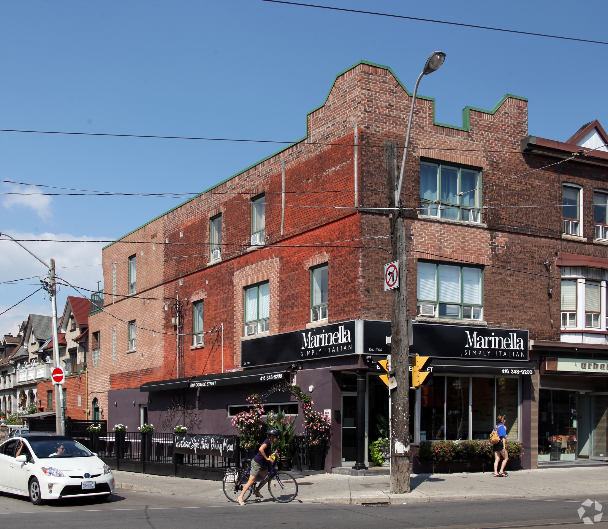 640 College St, Toronto, ON for sale Primary Photo- Image 1 of 1