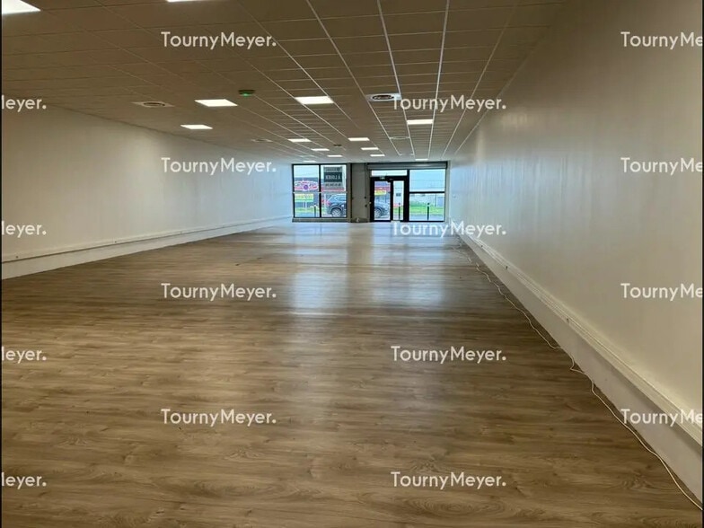 Commerce de détail dans Balma à louer - Photo du bâtiment - Image 2 de 3