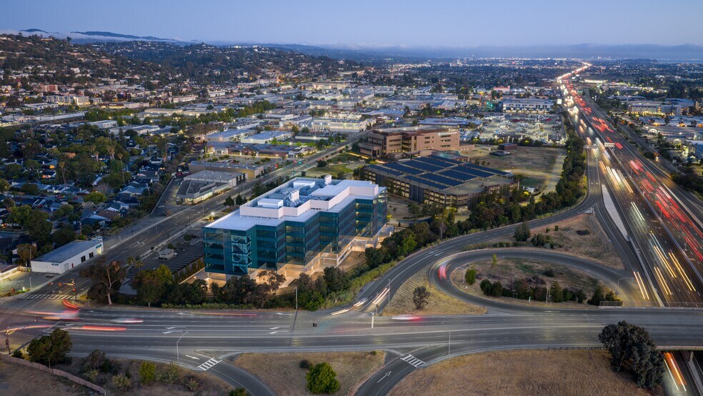 405 Industrial Rd, San Carlos, CA à louer - Photo du bâtiment - Image 3 de 24