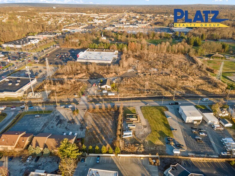 7357 Southern Blvd, Boardman, OH à vendre - Photo du bâtiment - Image 2 de 8