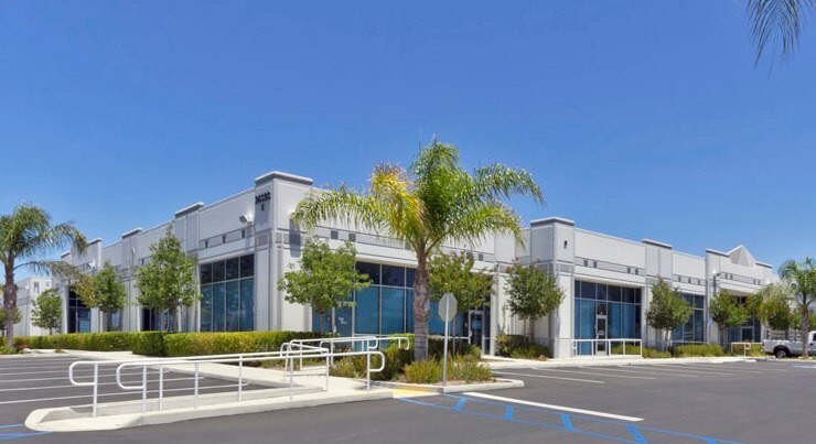 26305 Jefferson Ave, Murrieta, CA à louer - Photo du bâtiment - Image 3 de 10