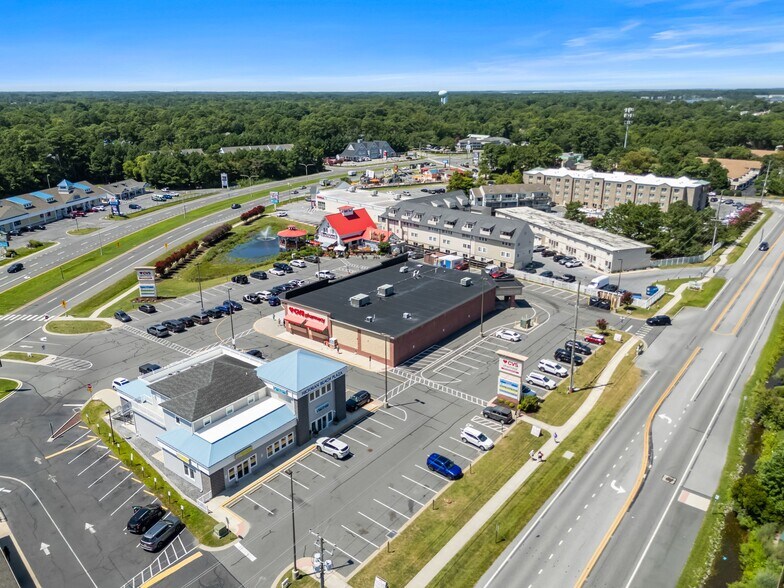 39820 Hickman Plaza Rd, Bethany Beach, DE à vendre - Photo du bâtiment - Image 3 de 3