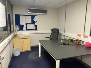 Russell Rd, Southport for lease Interior Photo- Image 2 of 6