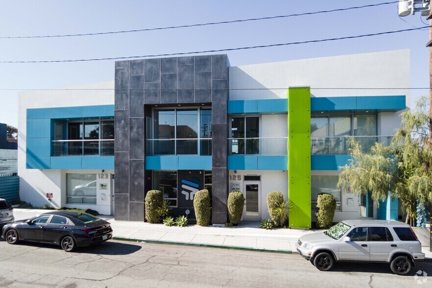 123-127 Lomita St, El Segundo, CA à louer - Photo du bâtiment - Image 2 de 14