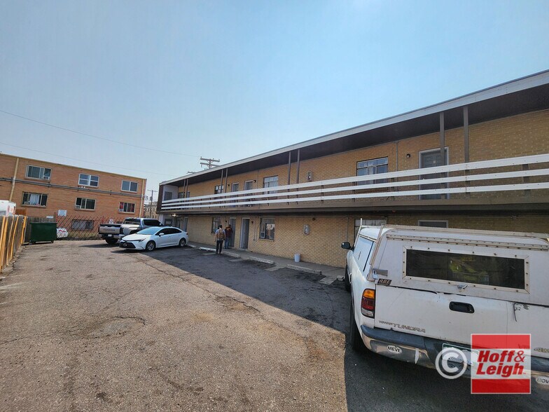 8828 E Colfax Ave, Denver, CO à vendre - Photo du bâtiment - Image 2 de 13