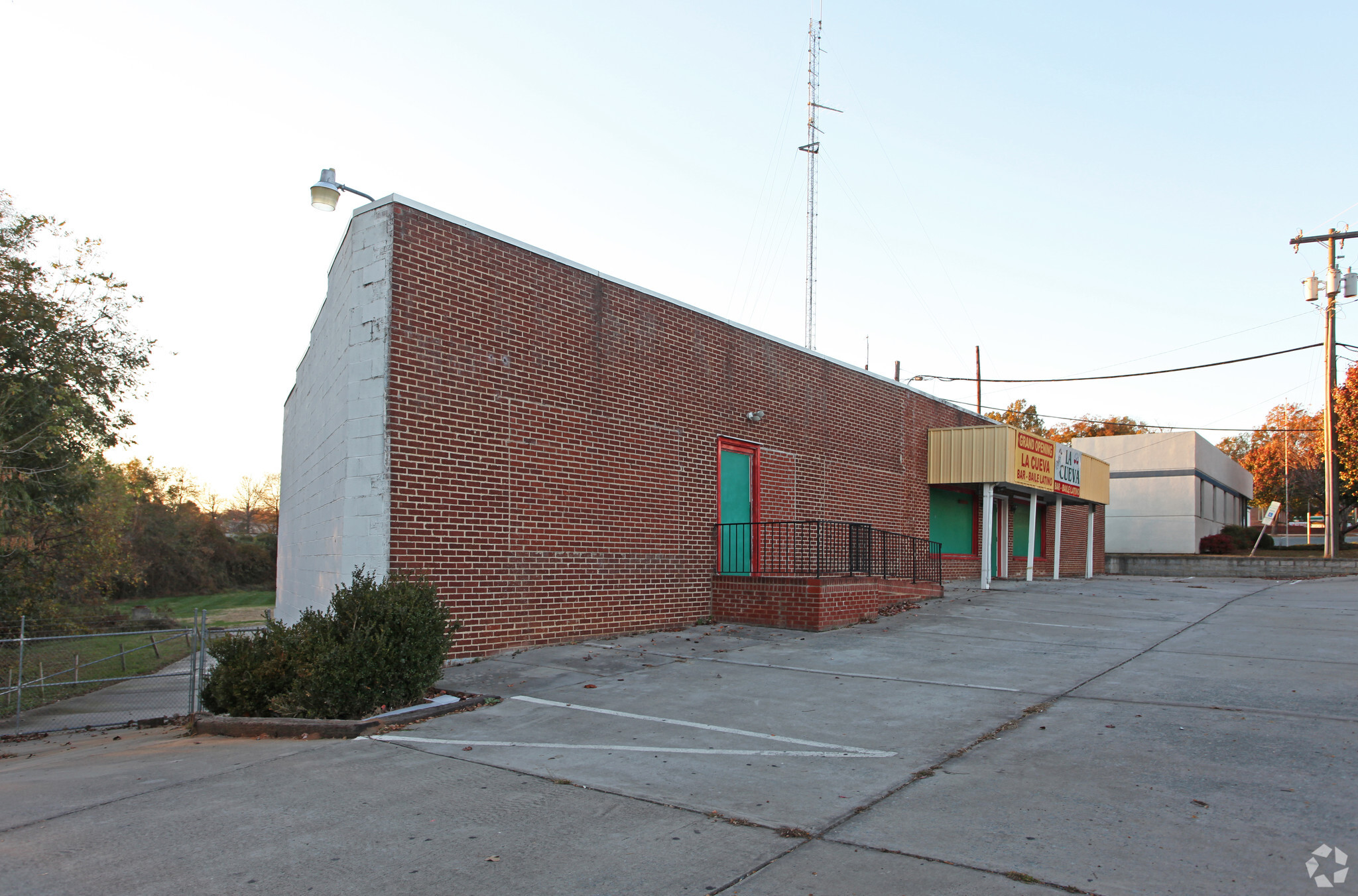 811 N Charlotte Ave, Monroe, NC à vendre Photo principale- Image 1 de 1