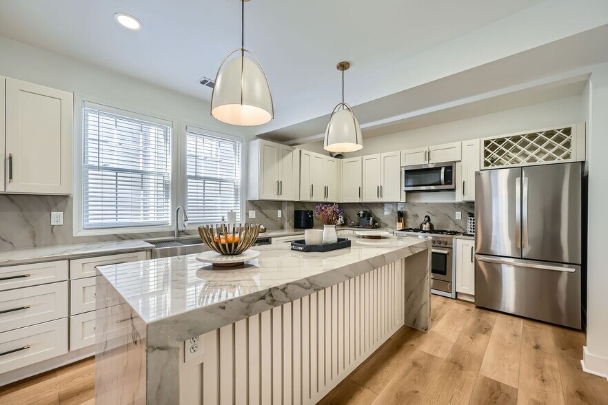 568 John Wesley Dobbs Ave NE, Atlanta, GA à vendre - Photo intérieure - Image 3 de 38