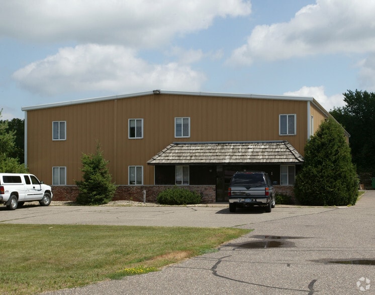 2631 Industrial Ct, Hastings, MN à vendre - Photo principale - Image 1 de 1
