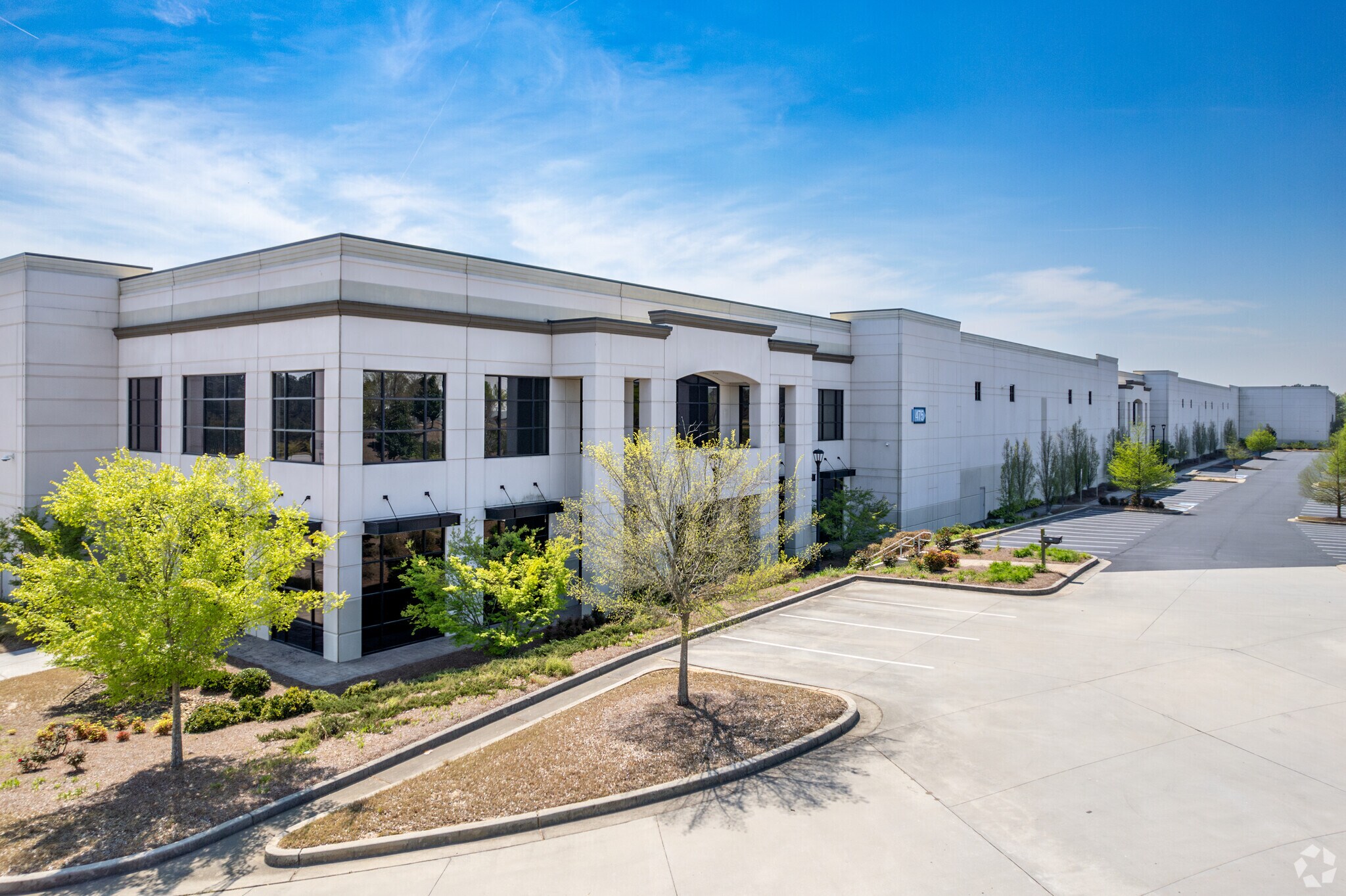 475 Riverside Pky, Lithia Springs, GA for lease Primary Photo- Image 1 of 12