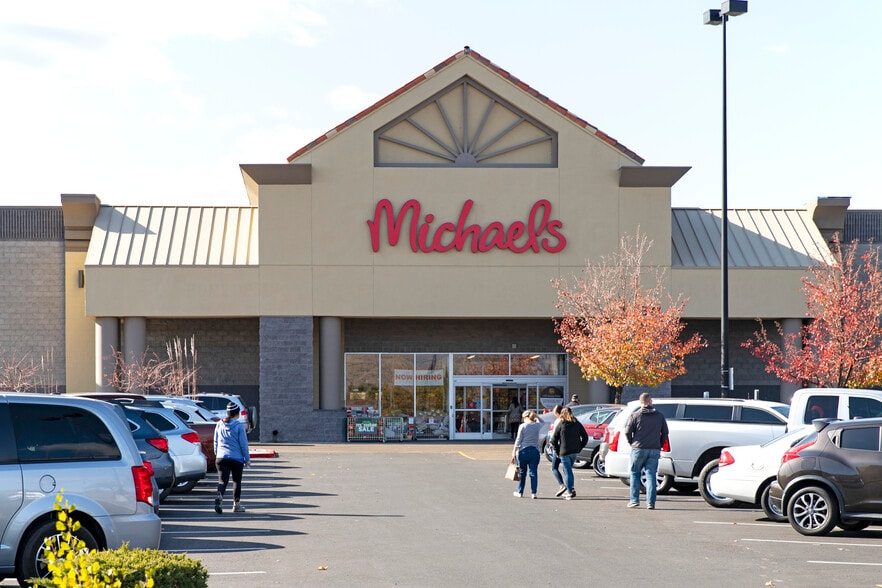 4801-4891 Kietzke Ln, Reno, NV for lease - Building Photo - Image 2 of 10