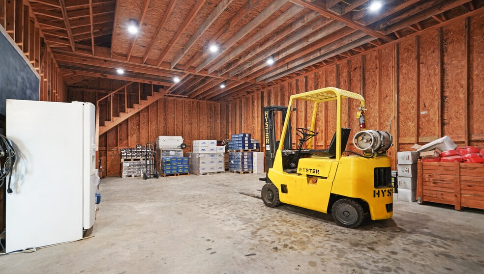 10511 W Hidden Lake Ln, Richmond, TX for sale - Building Photo - Image 3 of 44