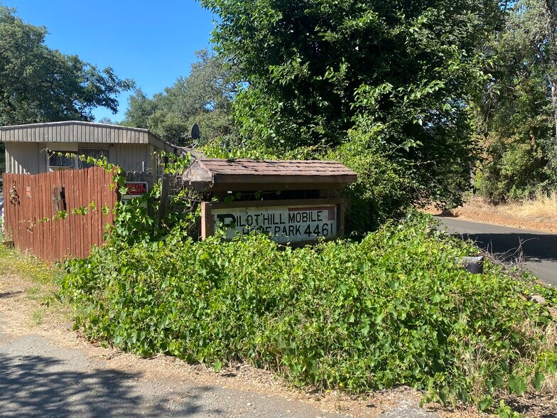 4400 State Hwy 49 hwy, Pilot Hill, CA à vendre - Photo du bâtiment - Image 2 de 33