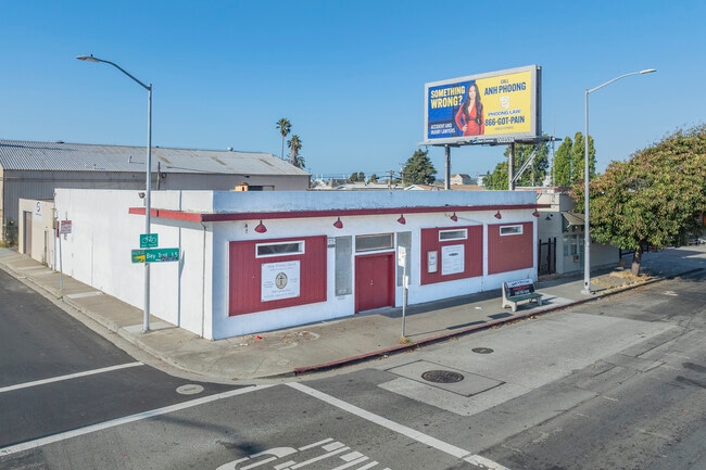 Plus de détails pour 3040 Cutting Blvd, Richmond, CA - Commerce de détail aux enchères
